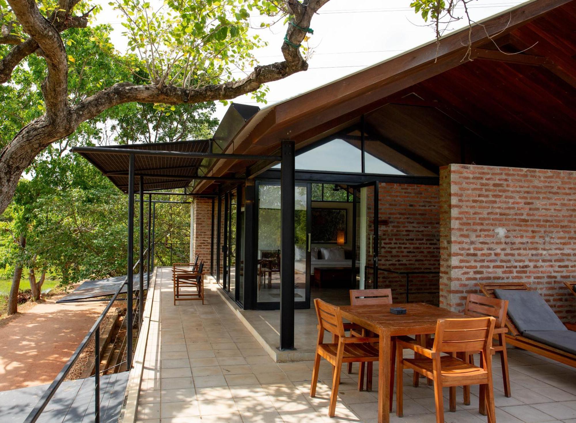 Kalundewa Retreat Hotel Dambulla Bagian luar foto