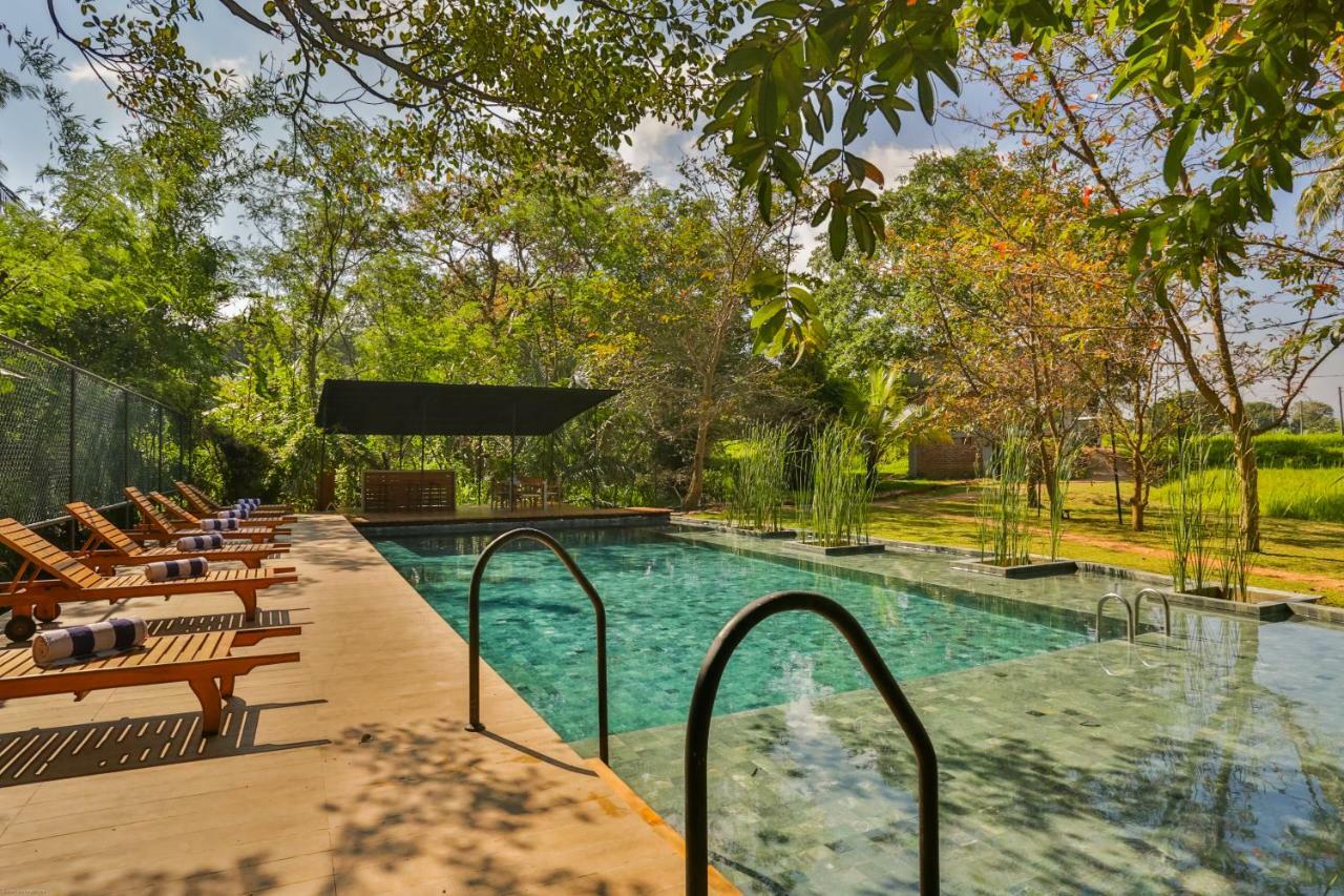 Kalundewa Retreat Hotel Dambulla Bagian luar foto